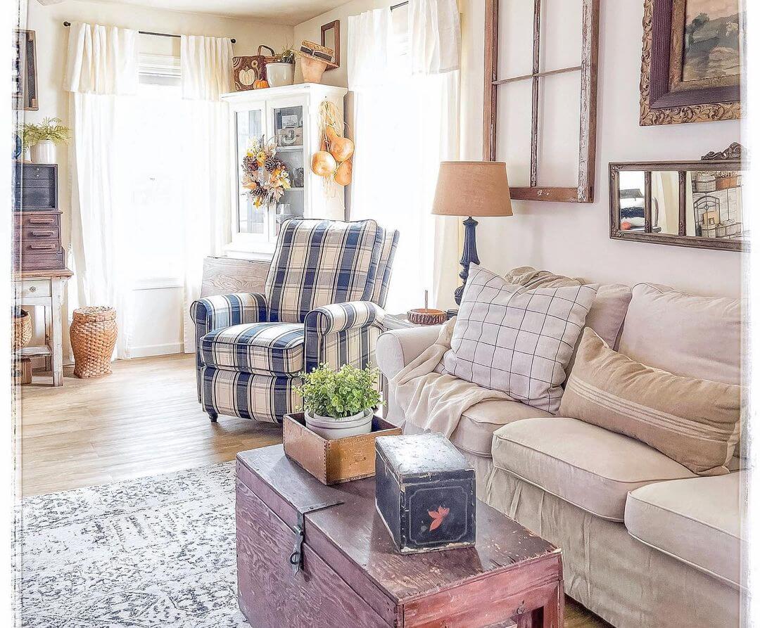10 Country Style Living Room Chairs and Where to Find Them