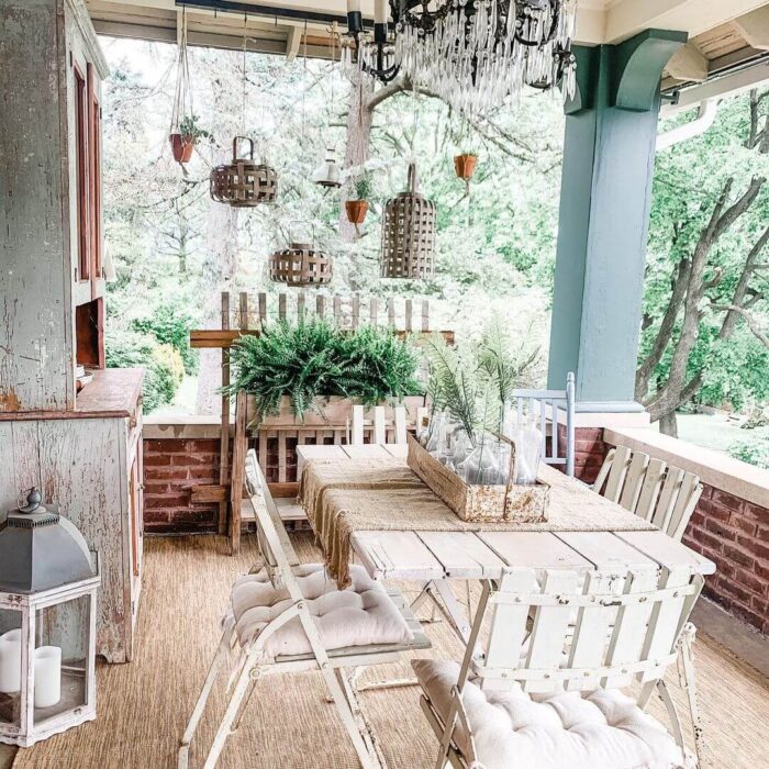 Spring Rustic Porch 15 Perfect Rustic Front Porch Decor Ideas for Spring and Summer ...